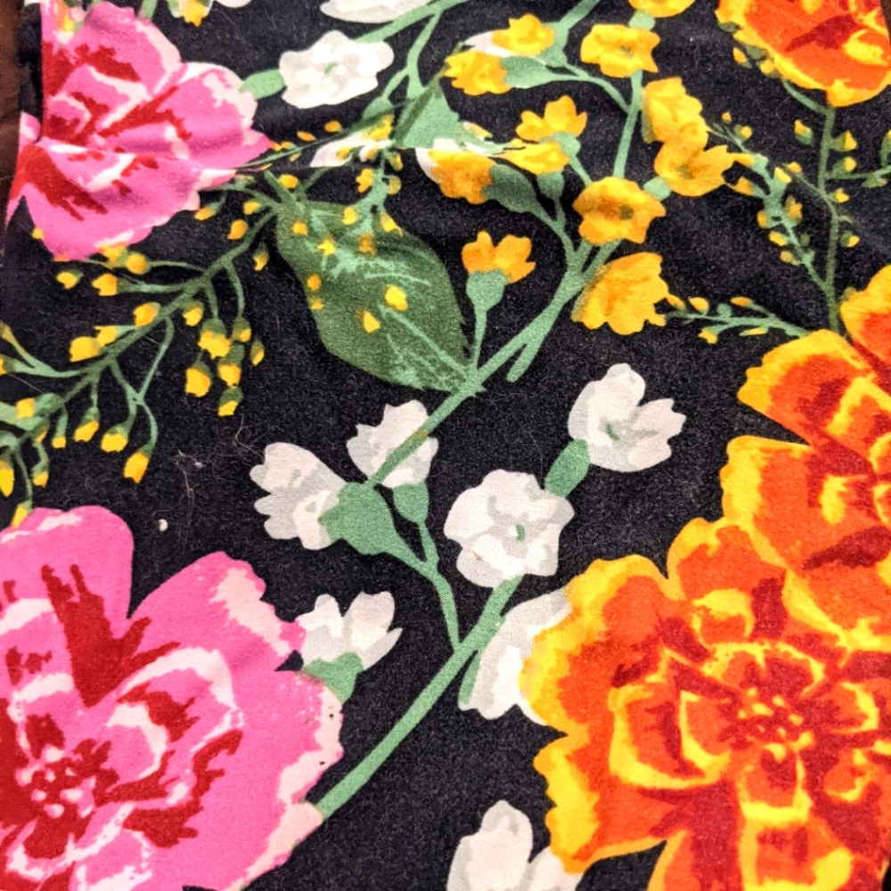 COPY - TC LuLaRoe leggings 2/$17 3/$23 4/$27